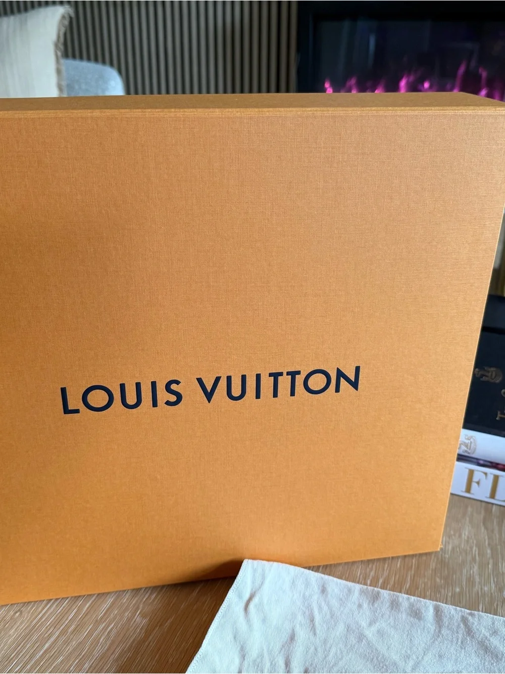 Louis Vuitton Graceful PM Monogram Hobo Shoulder Bag